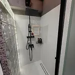 The Vacation Deserve Apartman *
